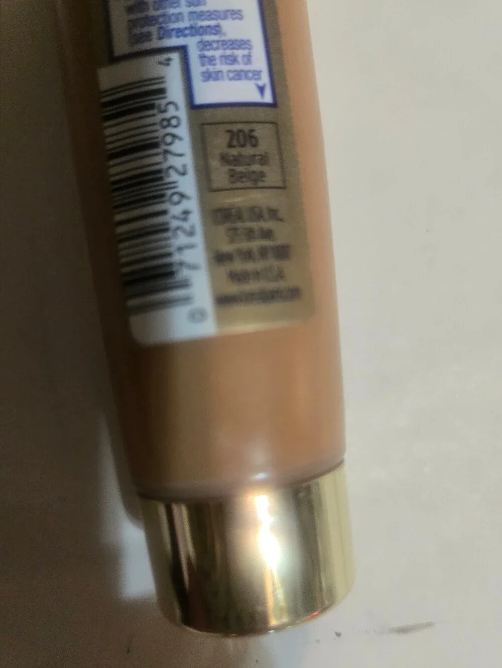 L'Oréal Visible Lift Blur Foundation - Beige 206 Natural Beige Nwot